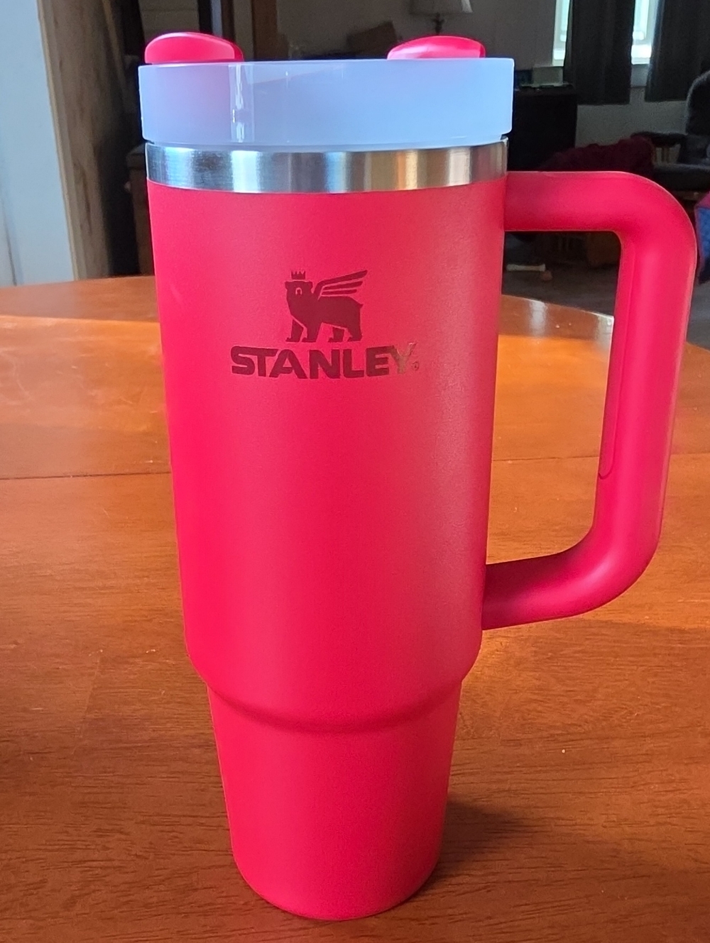 EUC Stanley 30 oz Quencher 2.0 Flowstate Tumbler - Chili Red - Picture 1 of 6